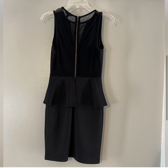 Guess Short Peplum Dress - Picture 6 of 8